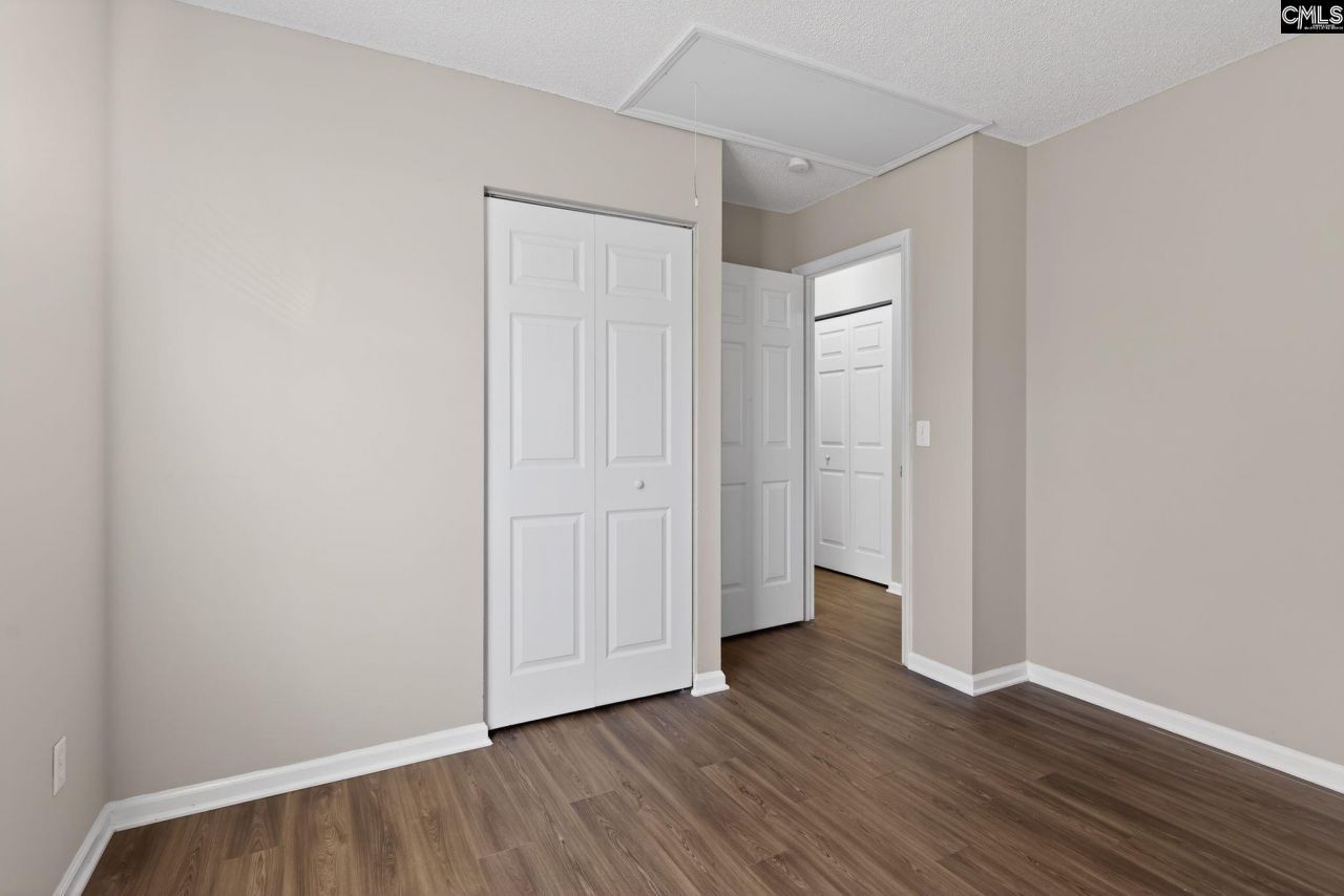 23 Lowescroft Circle Photo 22