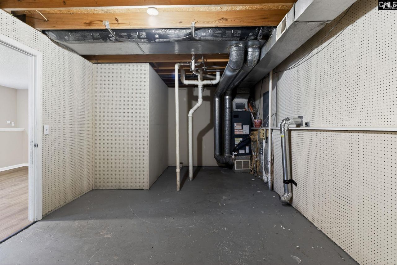 23 Lowescroft Circle Photo 31