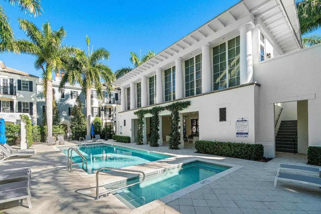 343 E Cannery Row Circle, Delray Beach, FL 33444 Photo