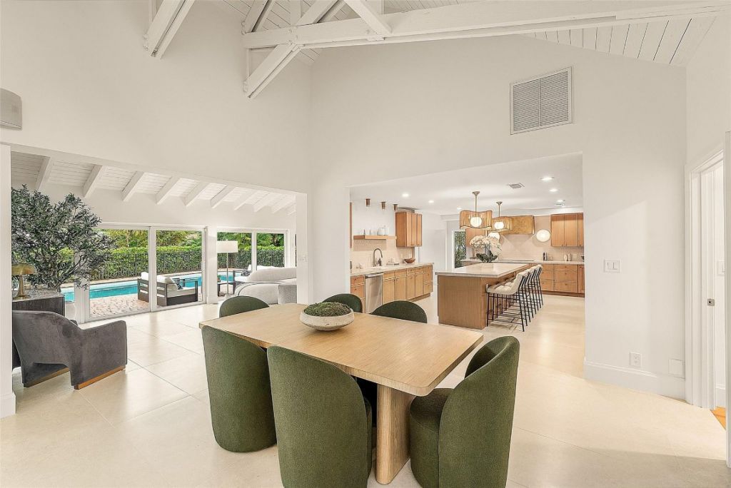 4877 Pineview Circle, Delray Beach, FL 33445 Photo