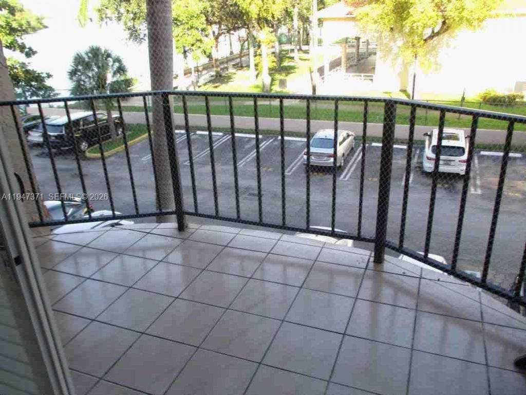 5199 NW 7th St, Unit 309, Miami, FL 33126 Photo