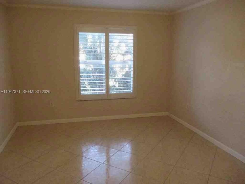 5199 NW 7th St, Unit 309, Miami, FL 33126 Photo