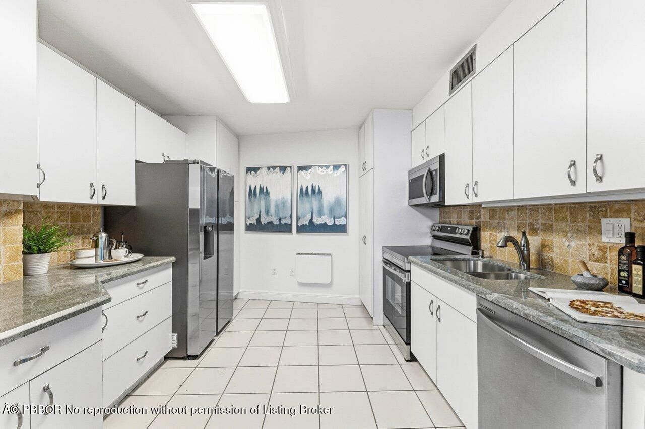 44 Cocoanut Row, Unit 120B, Palm Beach, FL 33480 Photo