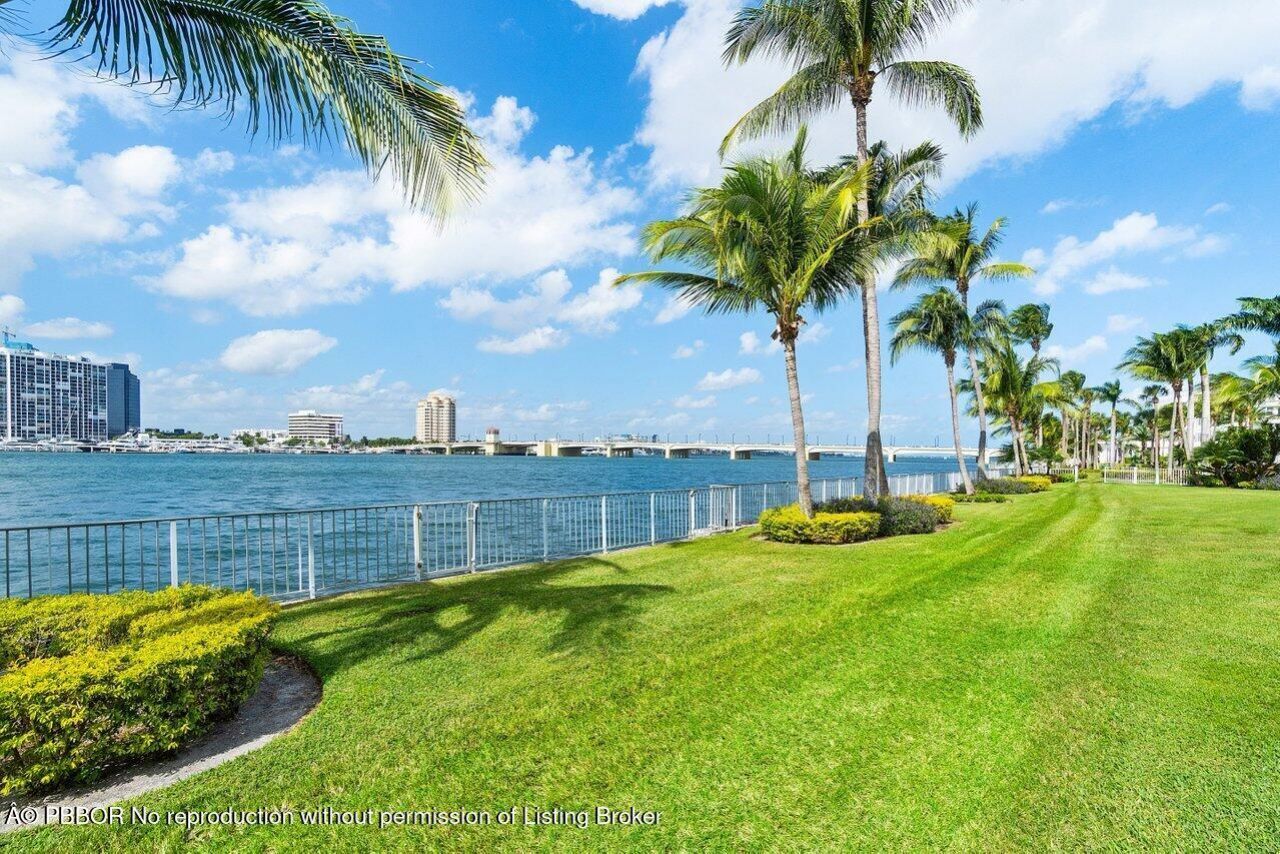 44 Cocoanut Row, Unit 120B, Palm Beach, FL 33480 Photo