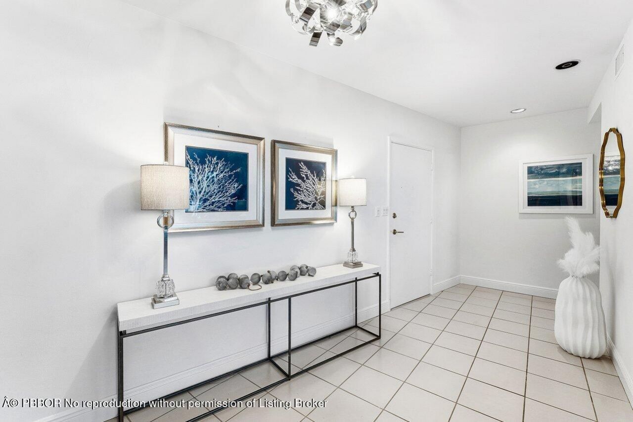 44 Cocoanut Row, Unit 120B, Palm Beach, FL 33480 Photo