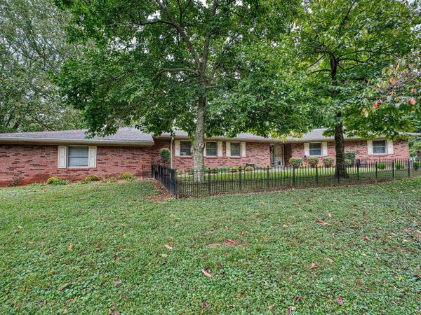 5244 Tarrytown Road, Newburgh, IN 47630