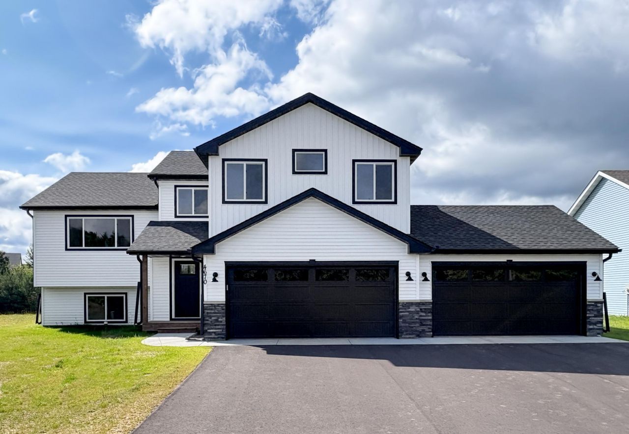 15434 74th Street , Milaca, MN 56353