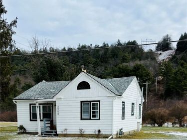 4900 Meads Creek Road, Painted Post, NY 14870