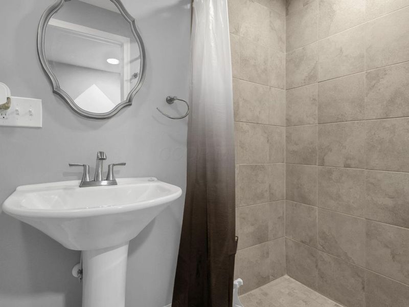 755 Locust Lane, Mansfield, OH 44907 Photo 35