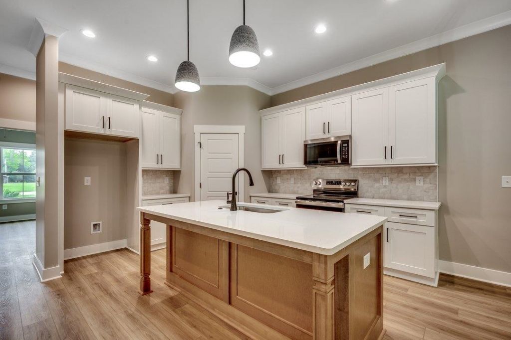 3760 Highway 366 Photo 11