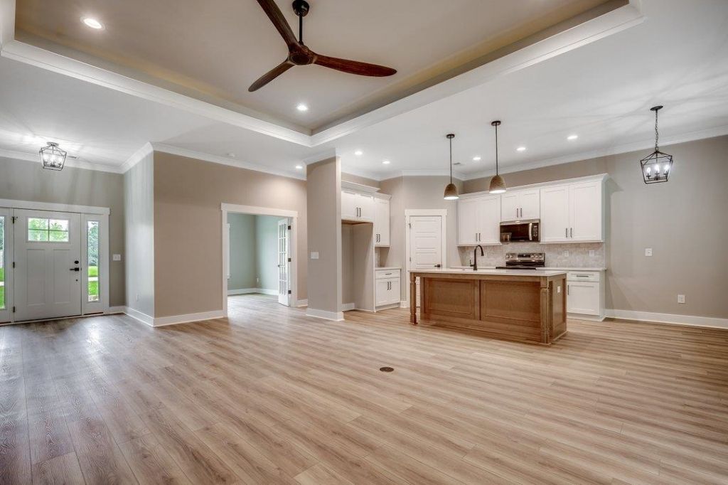 3760 Highway 366 Photo 9