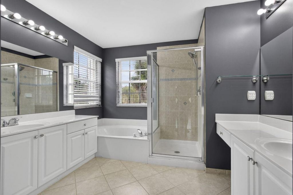 1510 Running Oak Lane, Royal Palm Beach, FL 33411 Photo