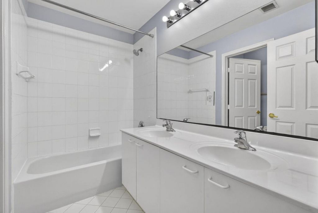 1510 Running Oak Lane, Royal Palm Beach, FL 33411 Photo