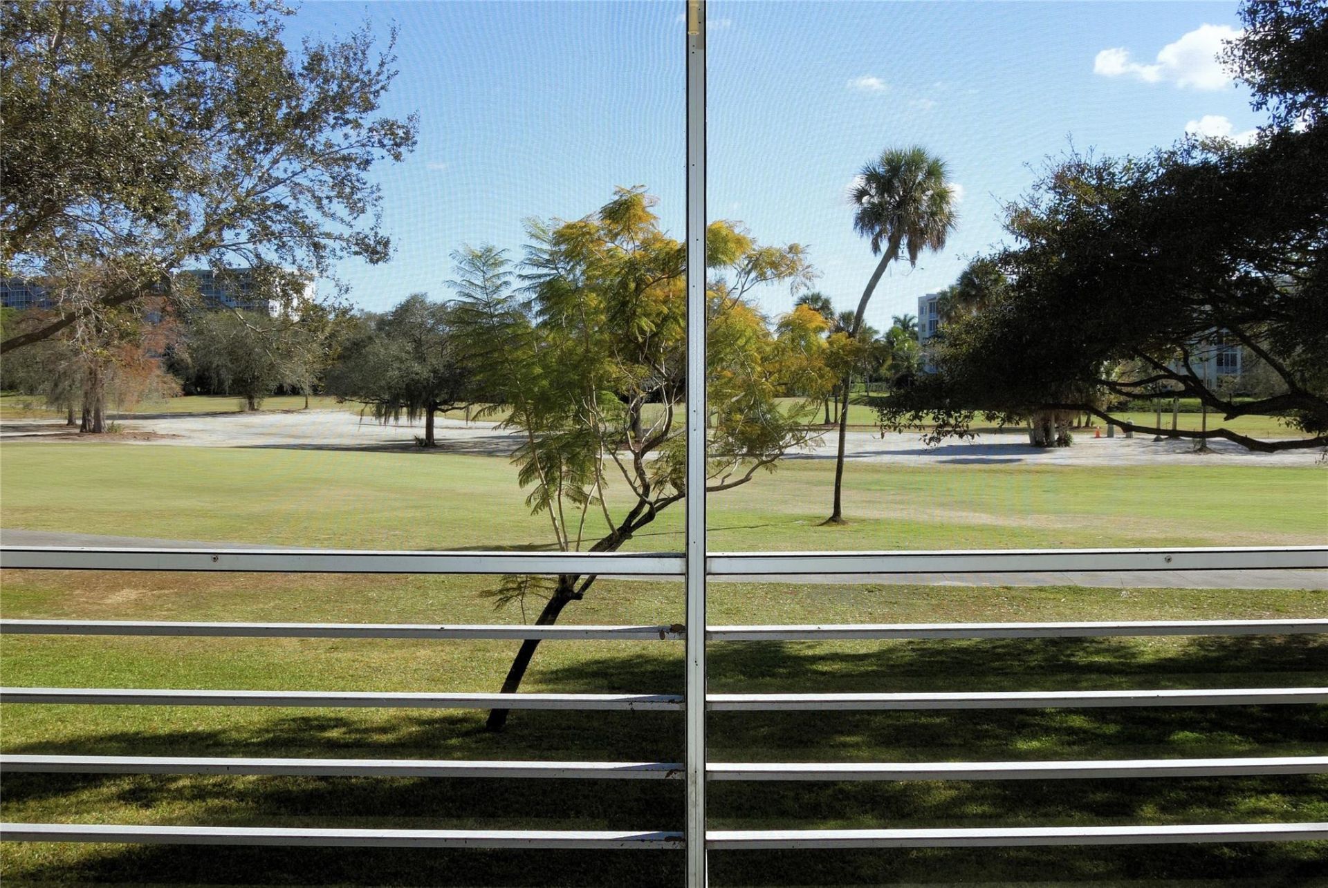 3800 Oaks Clubhouse Drive, Unit 201, Pompano Beach, FL 33069 Photo