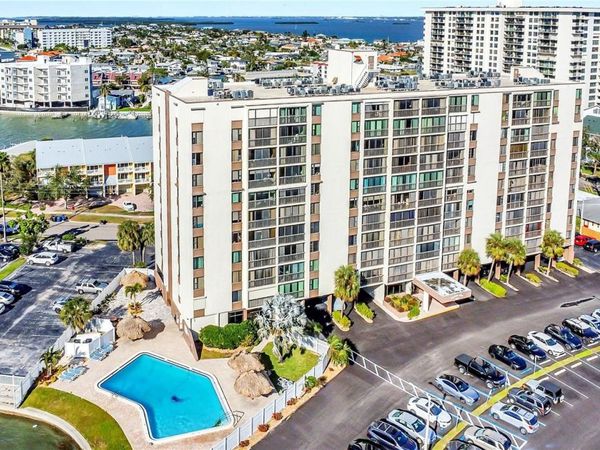 255 DOLPHIN POINT, Unit 407, CLEARWATER BEACH, FL 33767