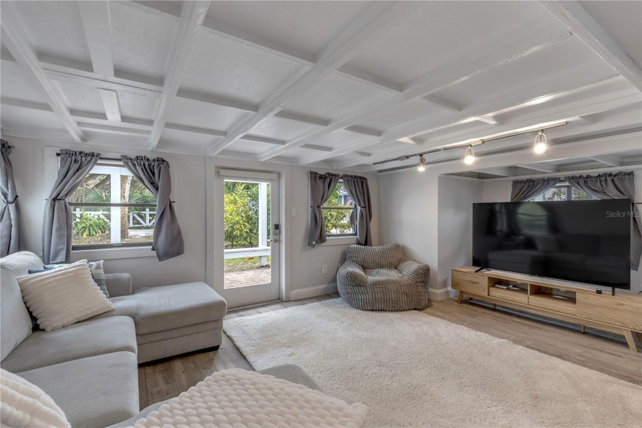 1603 N Indian River Road, New Smyrna Beach, FL 32169 Photo