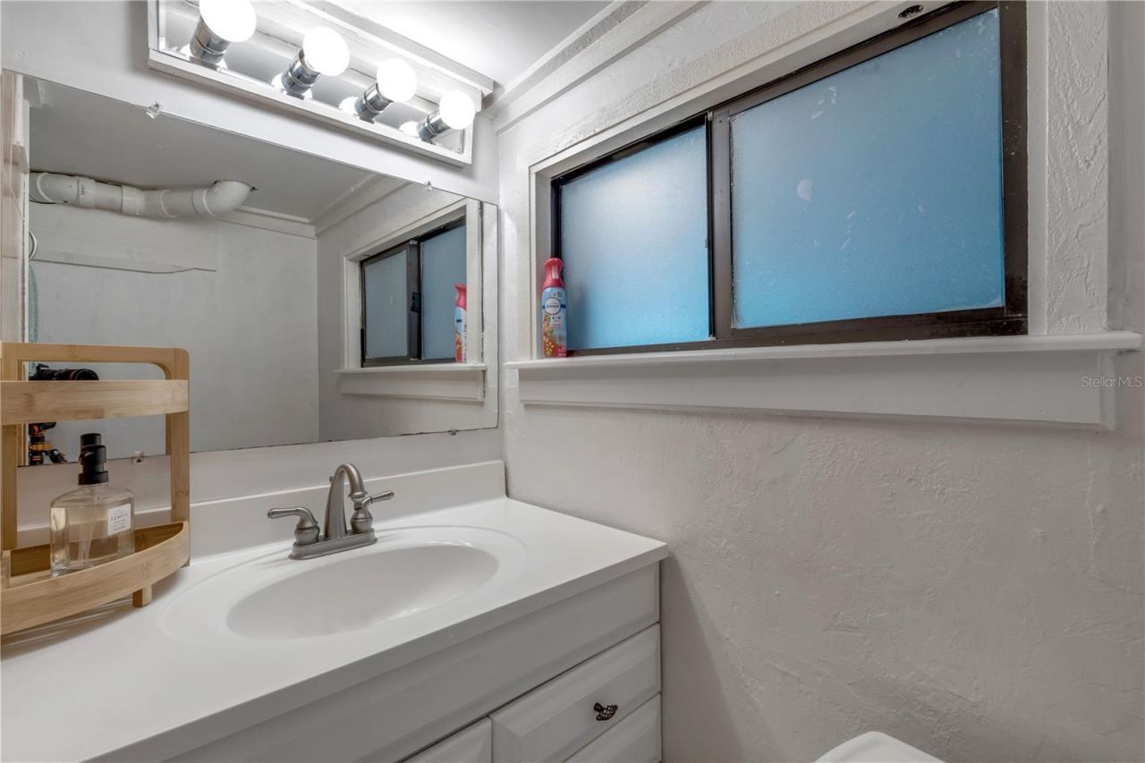 1603 N Indian River Road, New Smyrna Beach, FL 32169 Photo