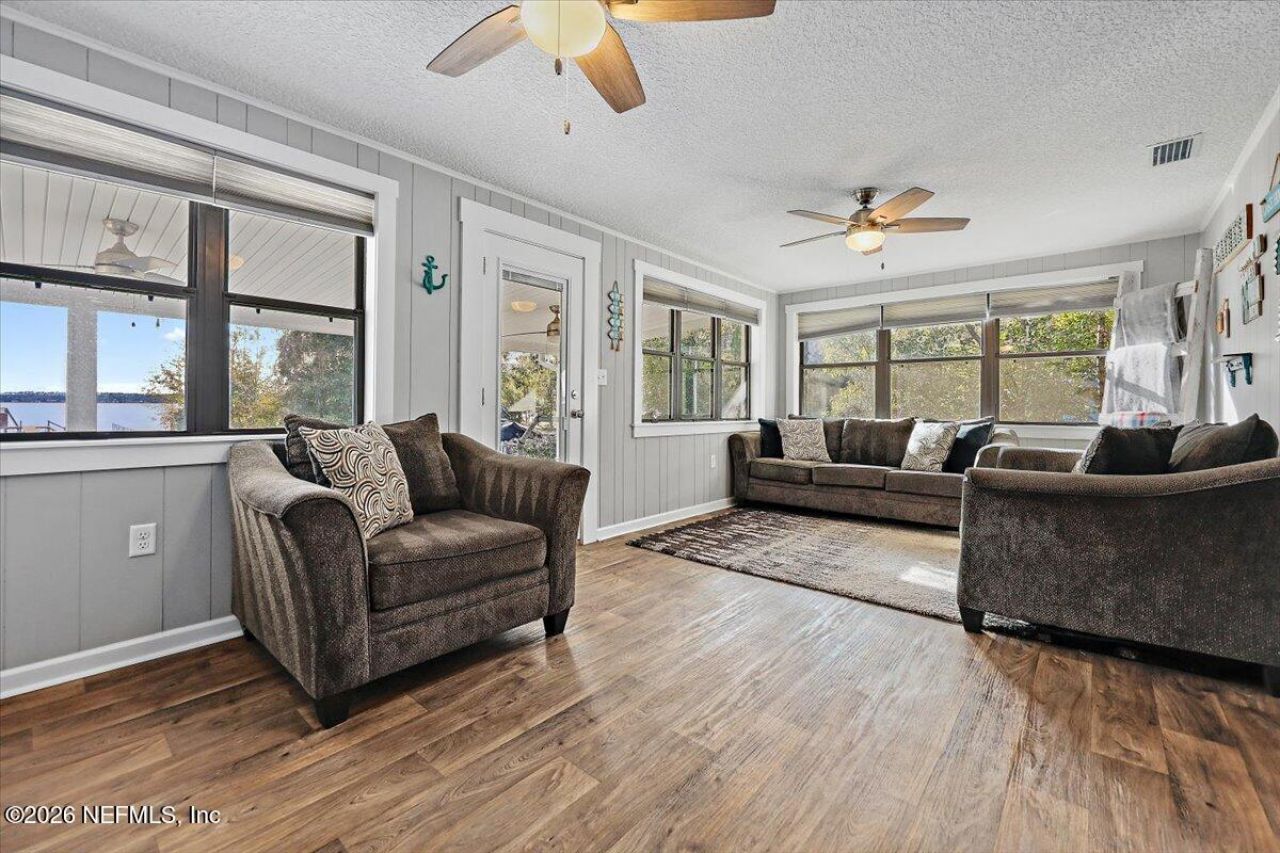 567 W Hillsborough Avenue, Florahome, FL 32140 Photo