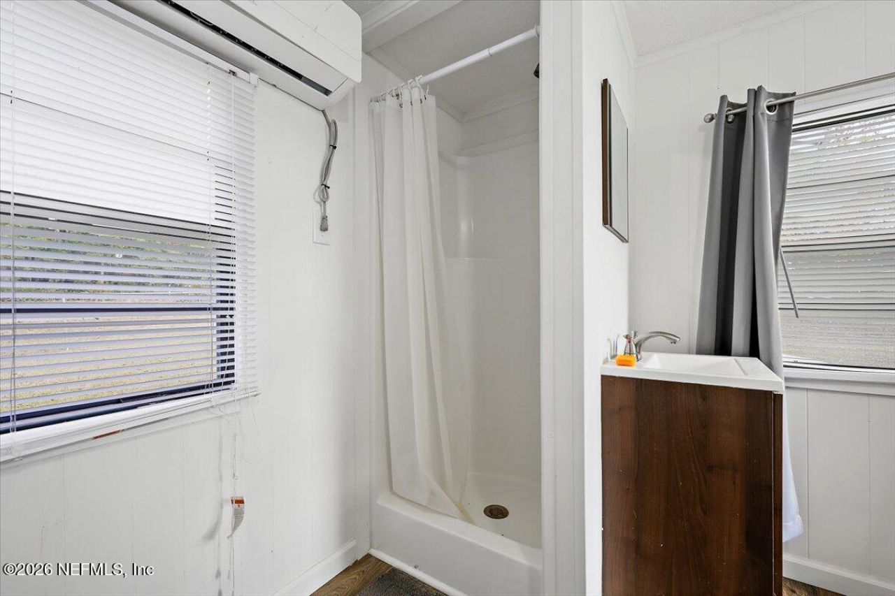 567 W Hillsborough Avenue, Florahome, FL 32140 Photo