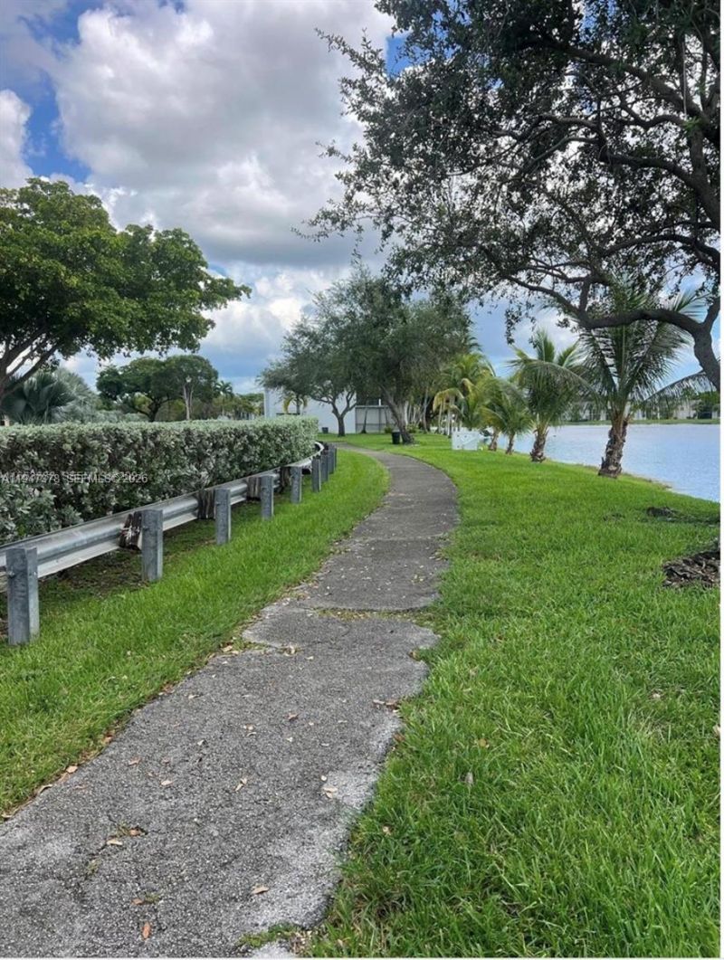 1200 N Liberty Ave , Unit 1200G, Homestead, FL 33034 Photo