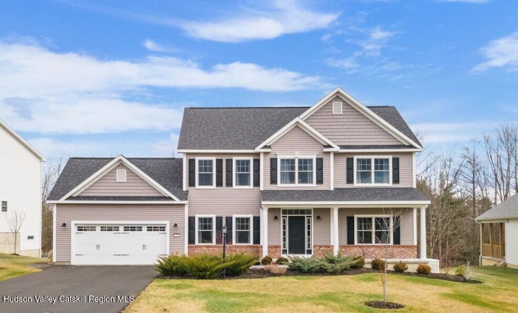 22 Edinburgh Court, New Scotland, NY 12159 Main Photo