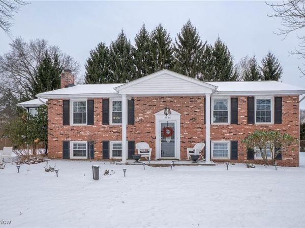 7463 Bentler Avenue NE, Canton, OH 44721