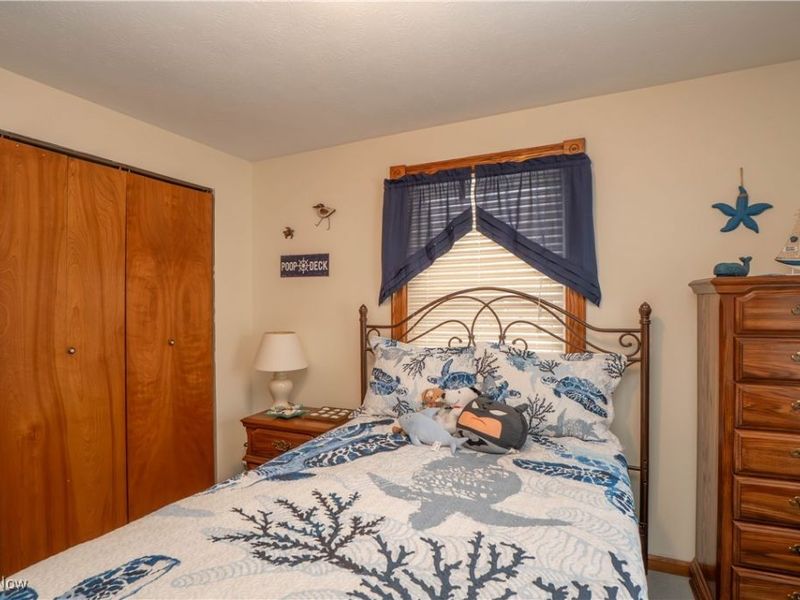 7463 Bentler Avenue NE, Canton, OH 44721 Photo 23