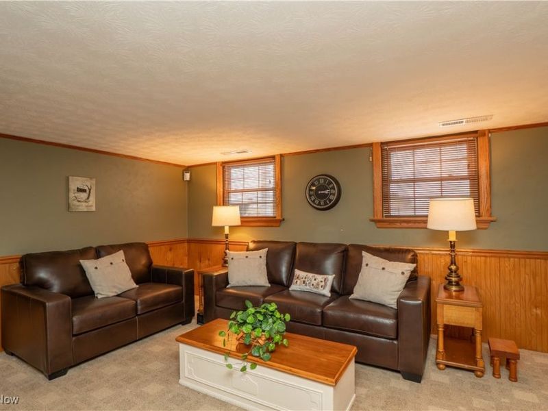 7463 Bentler Avenue NE, Canton, OH 44721 Photo 28