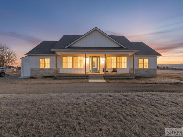 1423 N 950 E, SHELLEY, ID 83274