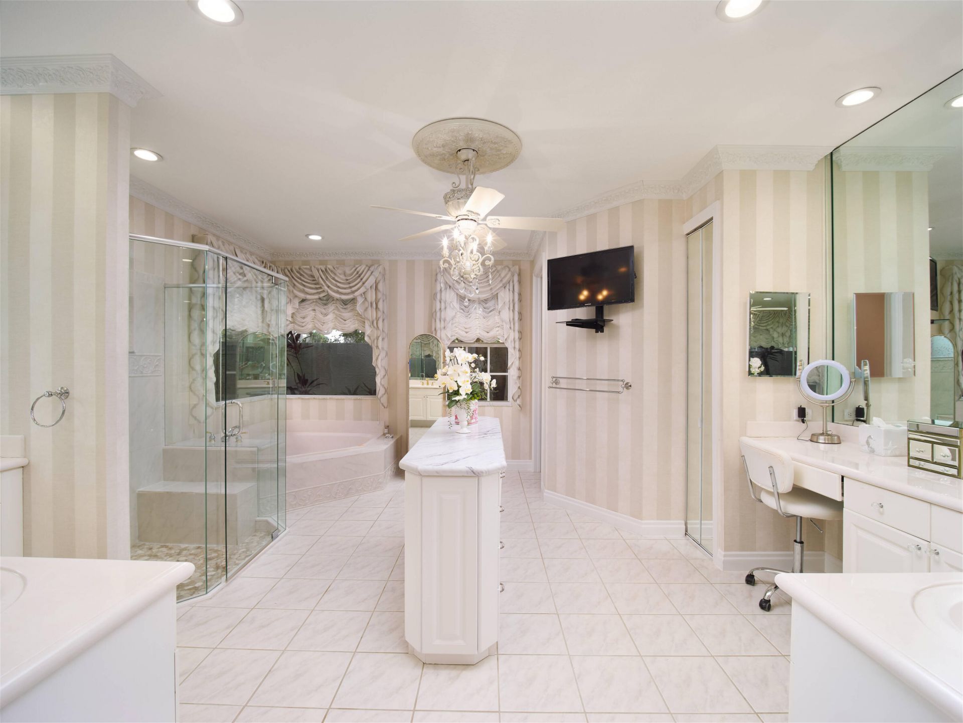 8444 Ironhorse Court, West Palm Beach, FL 33412 Photo