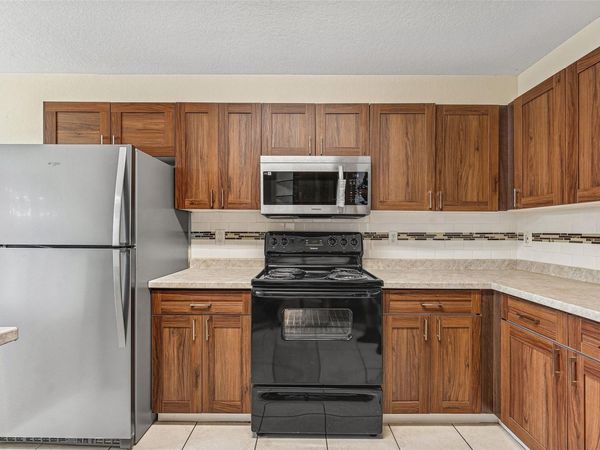 8466 NW 40th Street, Coral Springs, FL 33065