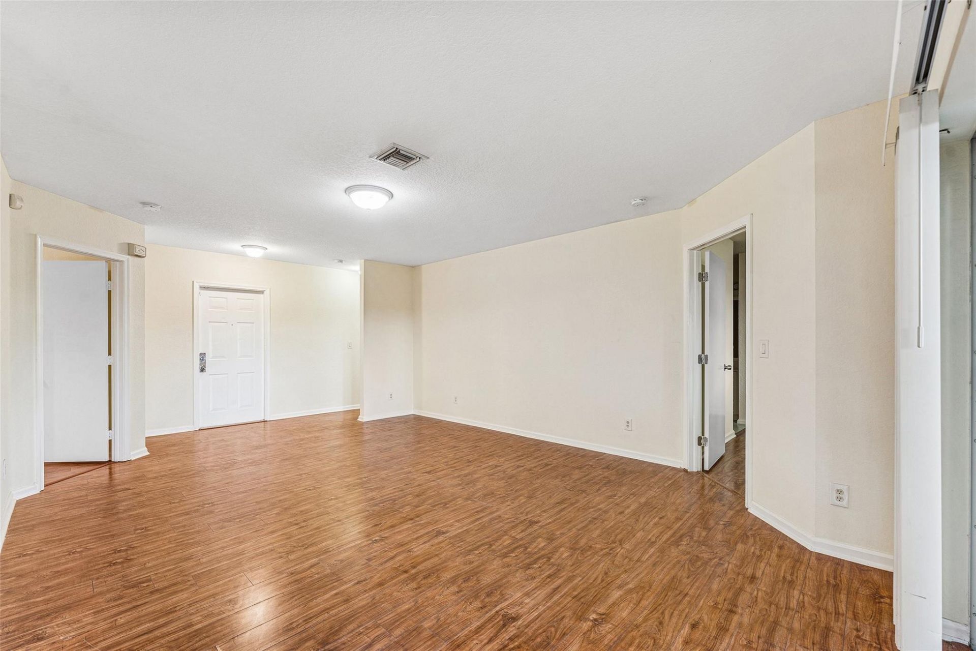 8466 NW 40th Street, Coral Springs, FL 33065 Photo