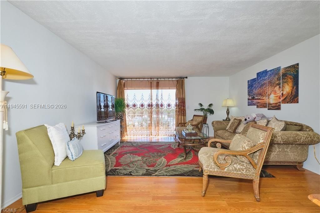 2366 E E Mall Dr , Unit 519, Fort Myers, FL 33901 Photo