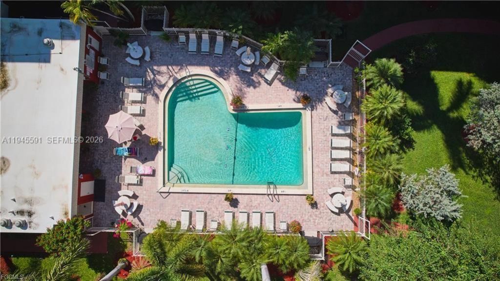 2366 E E Mall Dr , Unit 519, Fort Myers, FL 33901 Photo