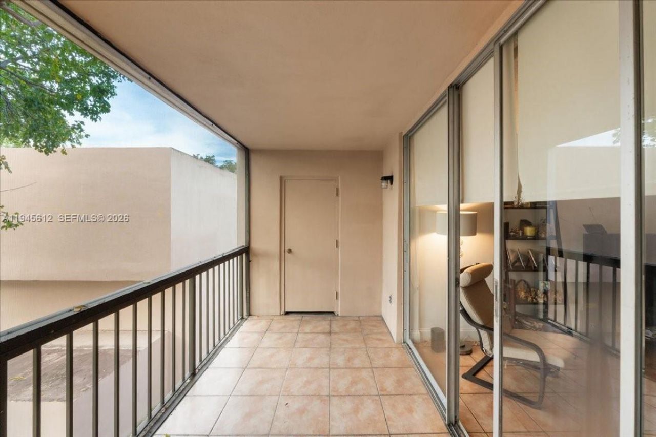 10525 SW 112th Ave , Unit 309, Miami, FL 33176 Photo