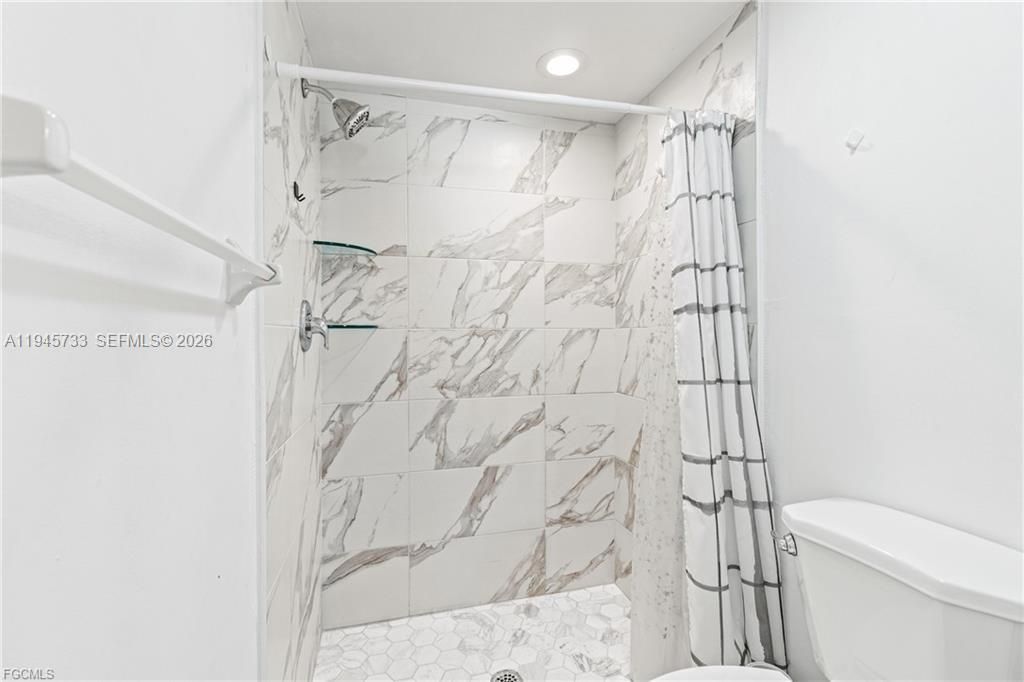 1429 Cape Coral Pkwy W , Unit #5, Cape Coral, FL 33914 Photo