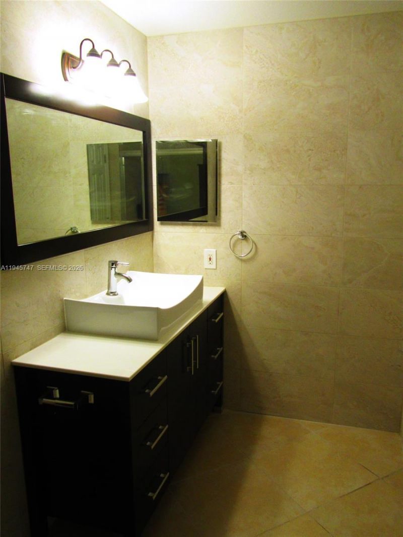 1731 NW 96th Ter, Unit 2J, Pembroke Pines, FL 33024 Photo