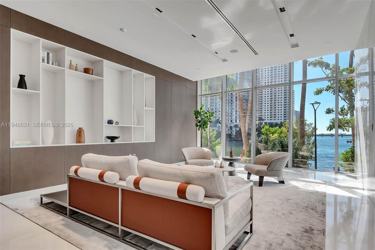 300 Biscayne Blvd Way, Unit 2808, Miami, FL 33131 Photo