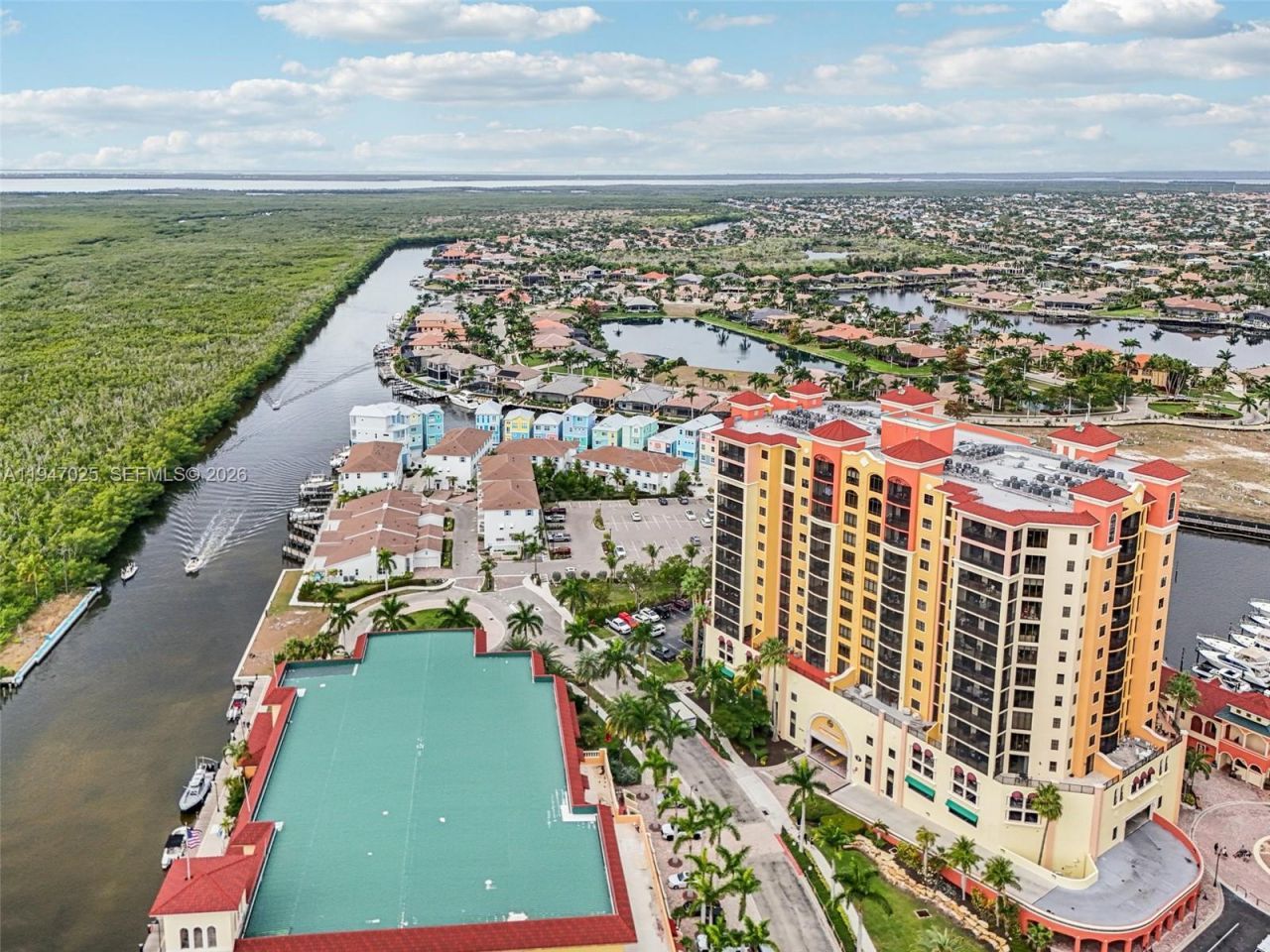 5781 Cape Harbour Dr, Unit 903, Cape Coral, FL 33914 Photo