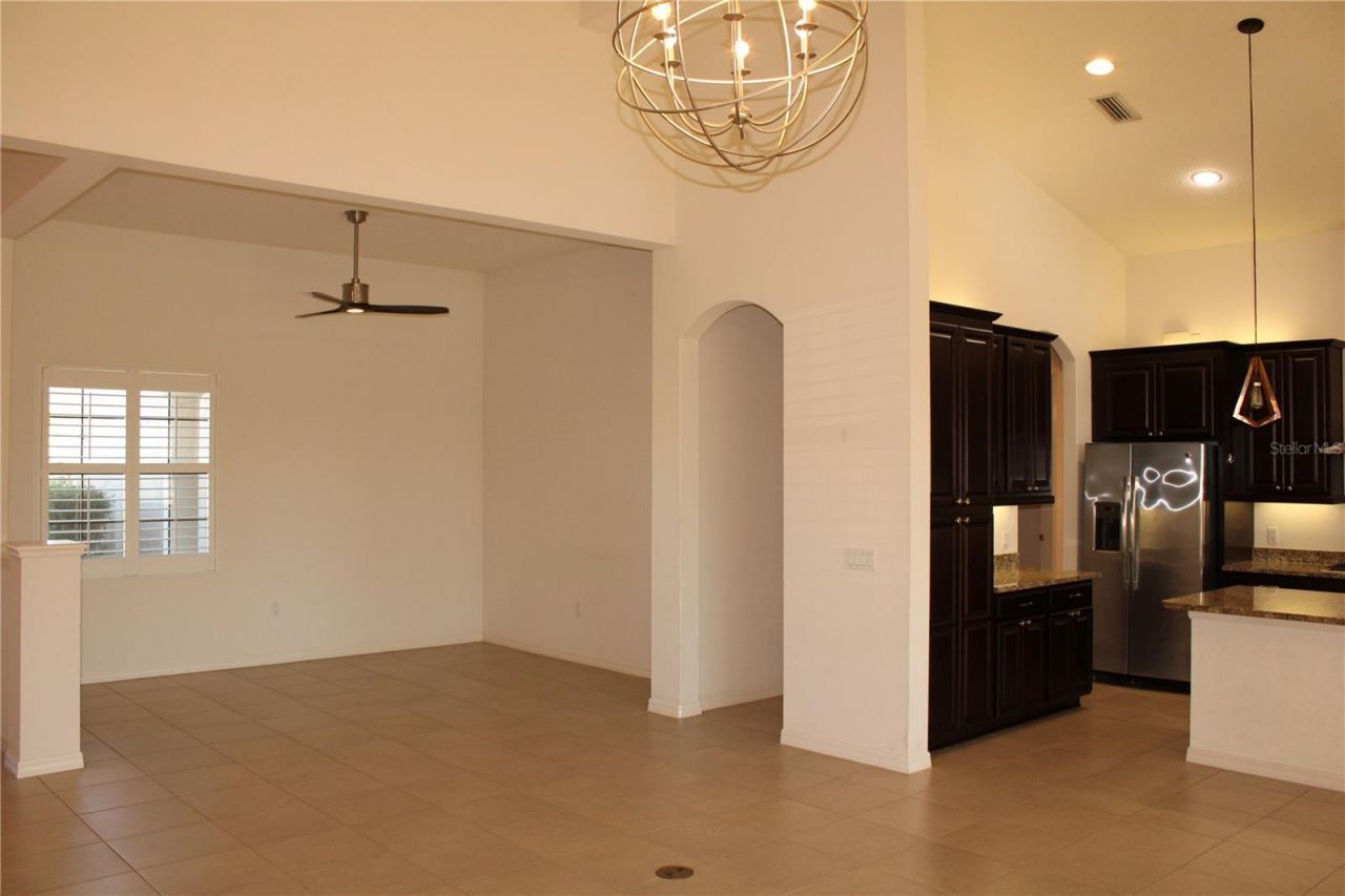 629 Rosemary Circle, Bradenton, FL 34212 Photo