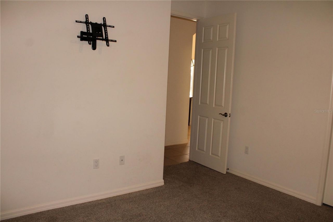 629 Rosemary Circle, Bradenton, FL 34212 Photo