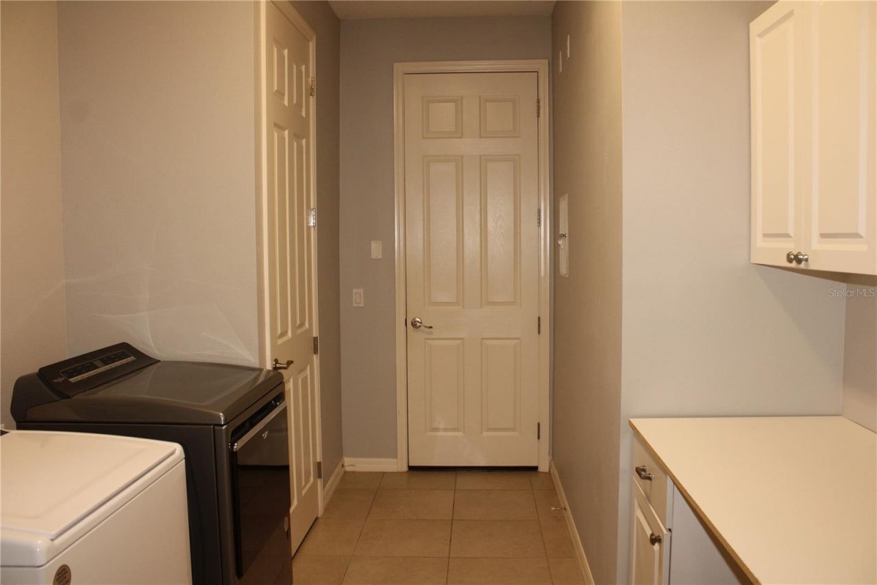 629 Rosemary Circle, Bradenton, FL 34212 Photo