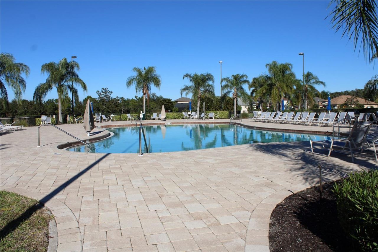 629 Rosemary Circle, Bradenton, FL 34212 Photo