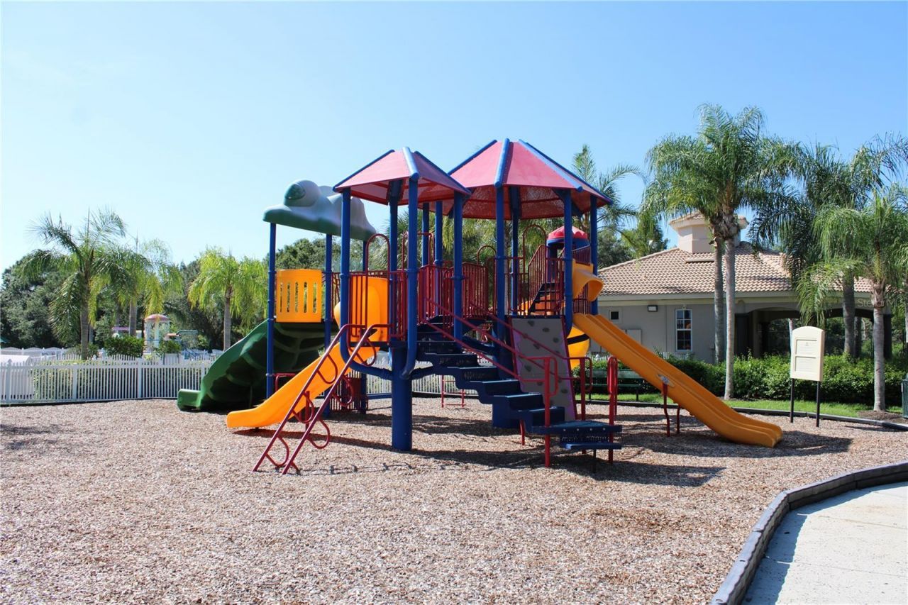 629 Rosemary Circle, Bradenton, FL 34212 Photo