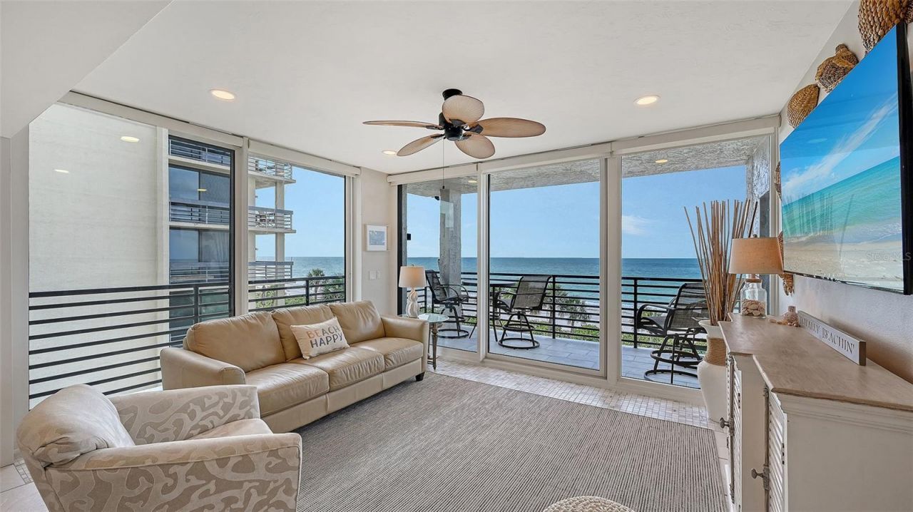 1145 Gulf Of Mexico Drive, Unit 301, Longboat Key, FL 34228 Photo