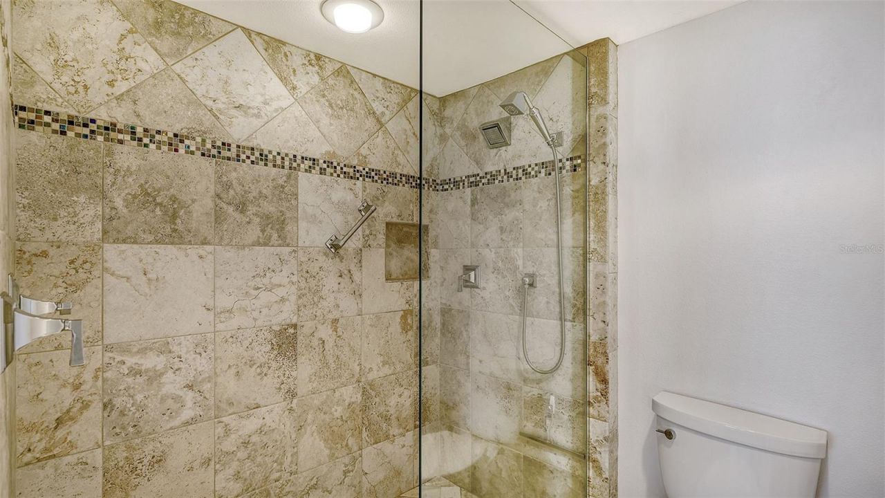 1145 Gulf Of Mexico Drive, Unit 301, Longboat Key, FL 34228 Photo