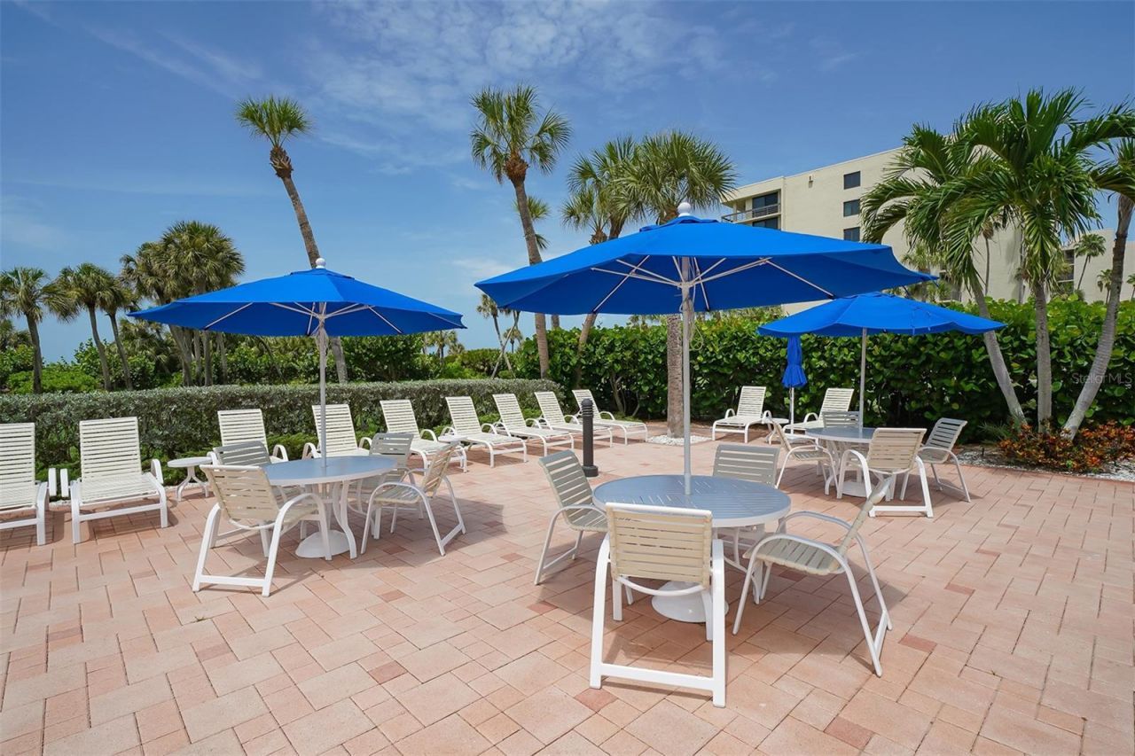 1145 Gulf Of Mexico Drive, Unit 301, Longboat Key, FL 34228 Photo