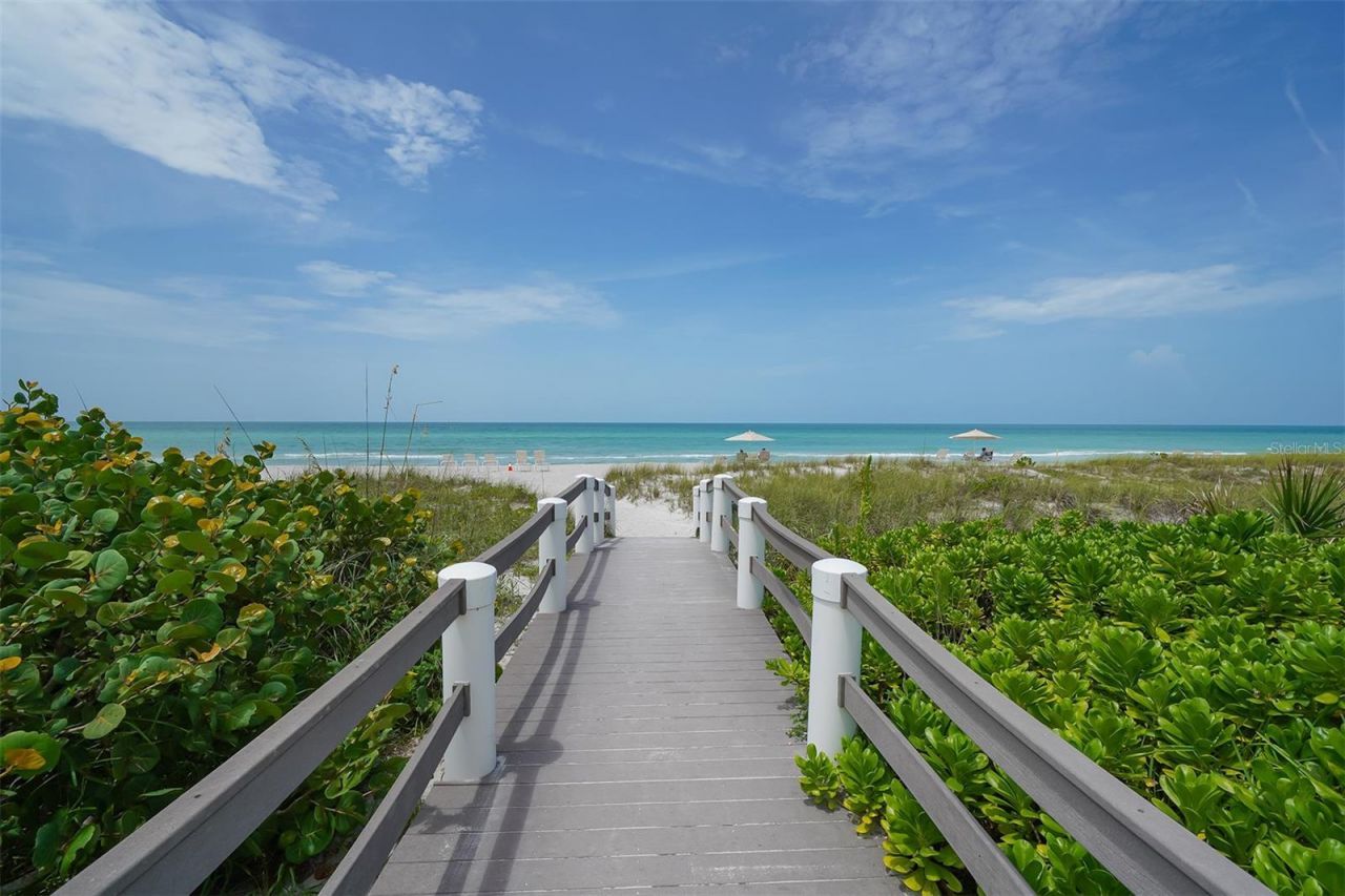 1145 Gulf Of Mexico Drive, Unit 301, Longboat Key, FL 34228 Photo