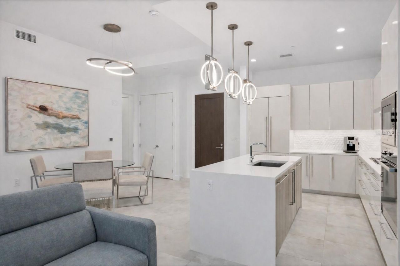 33 S Palm Avenue, Unit 902, Sarasota, FL 34236 Photo