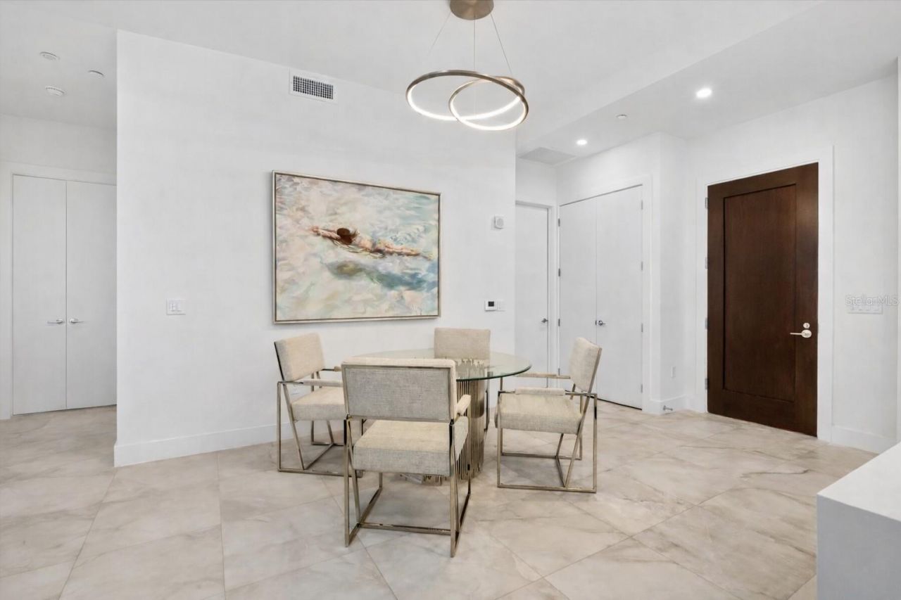 33 S Palm Avenue, Unit 902, Sarasota, FL 34236 Photo